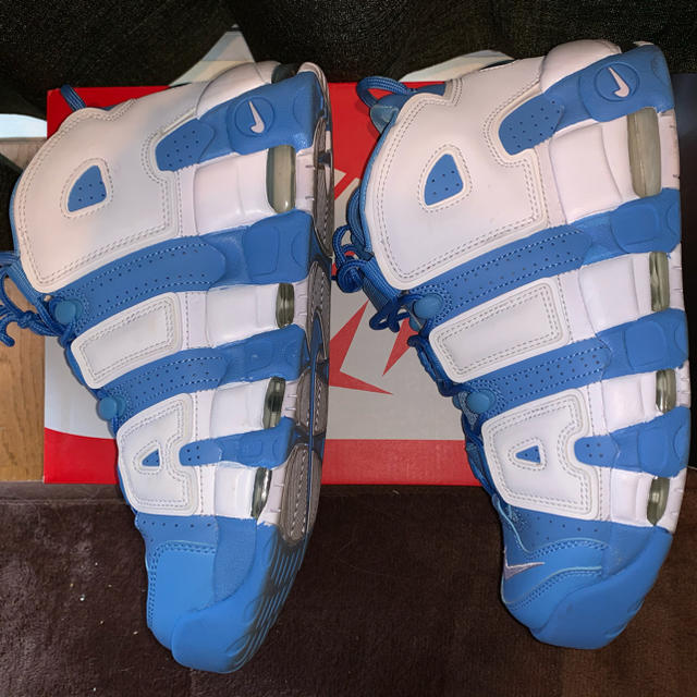 NIKE(ナイキ)のNike Air More Uptempo Blue/White モアテン メンズの靴/シューズ(スニーカー)の商品写真