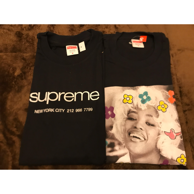supreme shop Naomi tee MセットTシャツ/カットソー(半袖/袖なし)