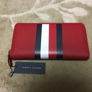 トミーヒルフィガー(TOMMY HILFIGER)の新品　トミーヒルフィガー　トリコロール　長財布　赤　レッド(財布)