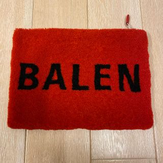 バレンシアガ(Balenciaga)のバレンシアガ ムートン バッグ(クラッチバッグ)