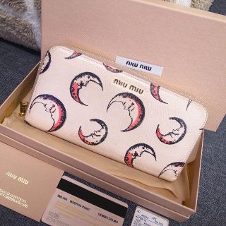 ミュウミュウ(MIU MIU)の正規品☆ミュウミュウ　長財布　三日月　ピンク　バッグ　財布　小物(財布)