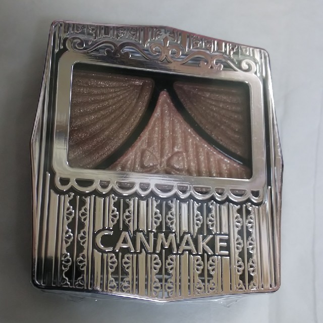 CANMAKE(キャンメイク)の【新品未使用】キャンメイク　ジューシーピュアアイズ11 アイシャドウ コスメ/美容のベースメイク/化粧品(アイシャドウ)の商品写真
