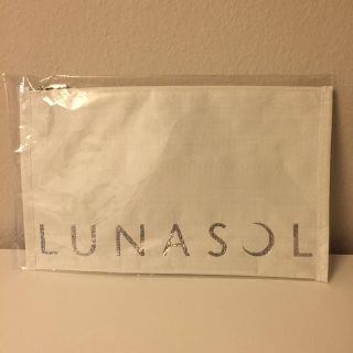 ルナソル(LUNASOL)の【新品】ルナソルポーチ(ポーチ)