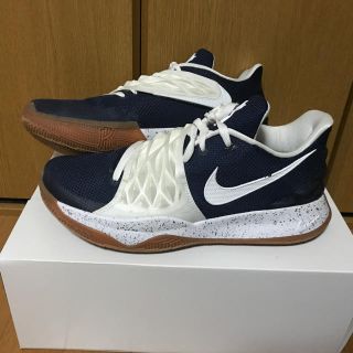 ナイキ(NIKE)のkyrie low Nike iD 28.5(バスケットボール)