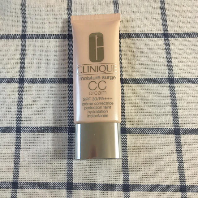 CLINIQUE(クリニーク)のクリニーク　CCクリーム　フレッシュピーチ コスメ/美容のベースメイク/化粧品(化粧下地)の商品写真