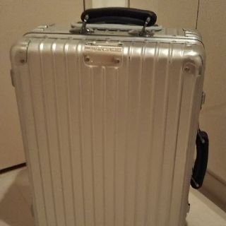 リモワ(RIMOWA)の値下げ中＊RIMOWA(リモワ)クラシックフライト 35L 2輪スーツケース(トラベルバッグ/スーツケース)