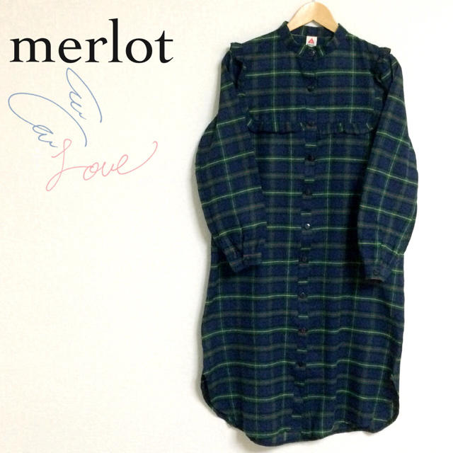 merlot(メルロー)のメルロー フリルチェックシャツワンピース レディースのワンピース(ロングワンピース/マキシワンピース)の商品写真