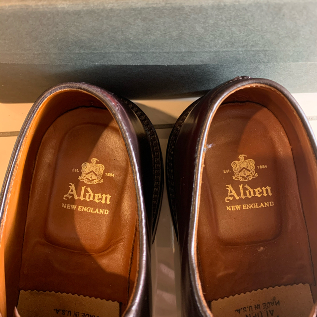 Alden(オールデン)の【専用】Alden 990 ワイズD 7 1/2 コードバン メンズの靴/シューズ(ドレス/ビジネス)の商品写真