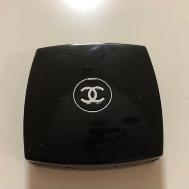 CHANEL(シャネル)のCHANEL アイシャドウ コスメ/美容のベースメイク/化粧品(アイシャドウ)の商品写真