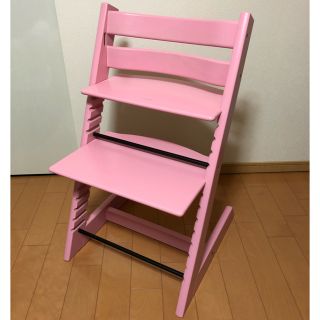 ストッケ(Stokke)の【るもい様専用】ストッケ トリップトラップ ピンク(その他)