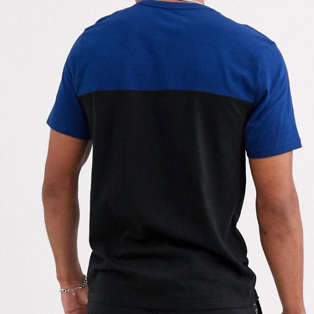 Calvin Klein(カルバンクライン)の【海外】Calvin Klein カルバンクライン Tシャツ カットソー 半袖  メンズのトップス(Tシャツ/カットソー(半袖/袖なし))の商品写真