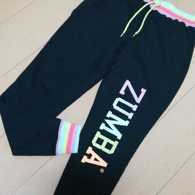 Zumba - 専用です 値下げ ズンバパンツ 正規品Sサイズの通販 by Zumba - 専用です 値下げ ズンバパンツ 正規品Sサイズの通販 by