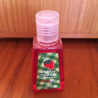 バスアンドボディーワークス(Bath & Body Works)の新品未使用　ハンドサニタイザー　もぎたてイチゴの香り(その他)