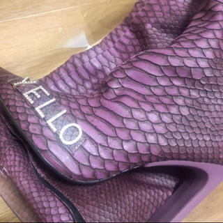 新品未使用　YELLO ブーツ　DRAGON MAID LONG Lサイズ(ブーツ)
