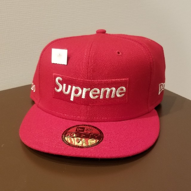 Supreme $1M Metallic Box Logo New Era　黒