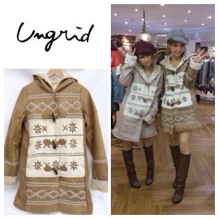 アングリッド(Ungrid)の刺繍フェイクムートンロングコート(その他)