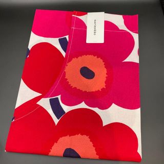 マリメッコ(marimekko)の【新品】marimekko マリメッコ エプロン ウニッコ 赤 レッド(その他)