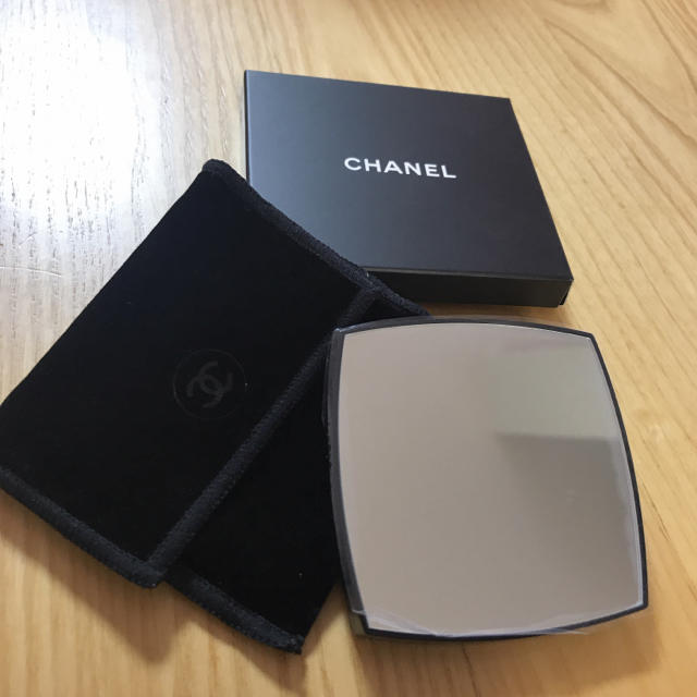 CHANEL(シャネル)のCHANEL 両面ミラー レディースのファッション小物(ミラー)の商品写真