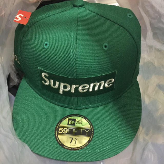 美品 supreme $1M 2020 newera キャップ 7 5/8