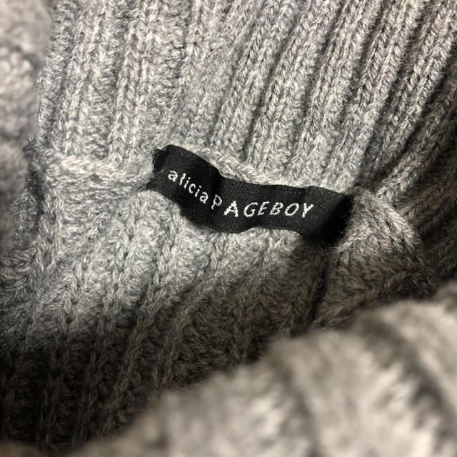 PAGEBOY(ページボーイ)の週末限定価格♪新品★ページボーイ★グレーニット レディースのトップス(ニット/セーター)の商品写真