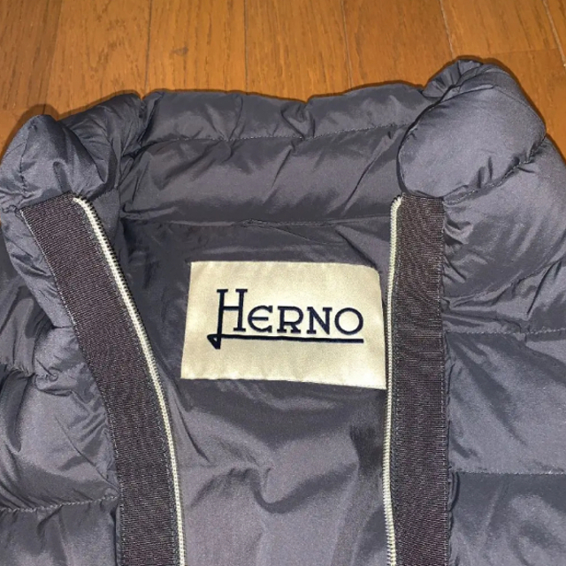 HERNO(ヘルノ)のローズ様専用新品ヘルノダウンコート レディースのジャケット/アウター(ダウンコート)の商品写真