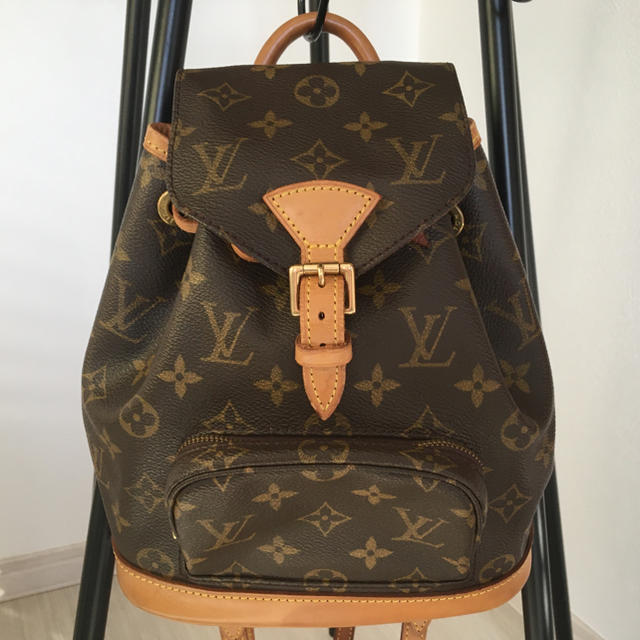 LOUIS VUITTON モノグラム　リュックサックレディース