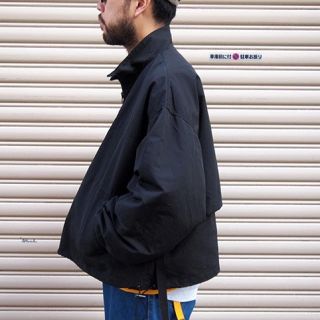 2021ss wonderland Half zip blouson