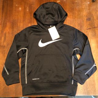 ナイキ(NIKE)のNIKE  キッズパーカー　130  BLACK(Tシャツ/カットソー)