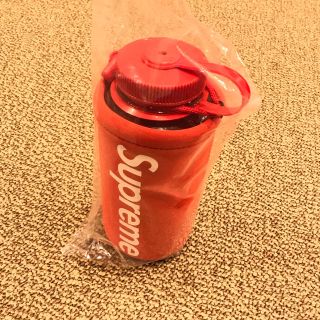 シュプリーム(Supreme)の新品未使用　Supreme Nalgene 32 oz Bottle 赤(タンブラー)