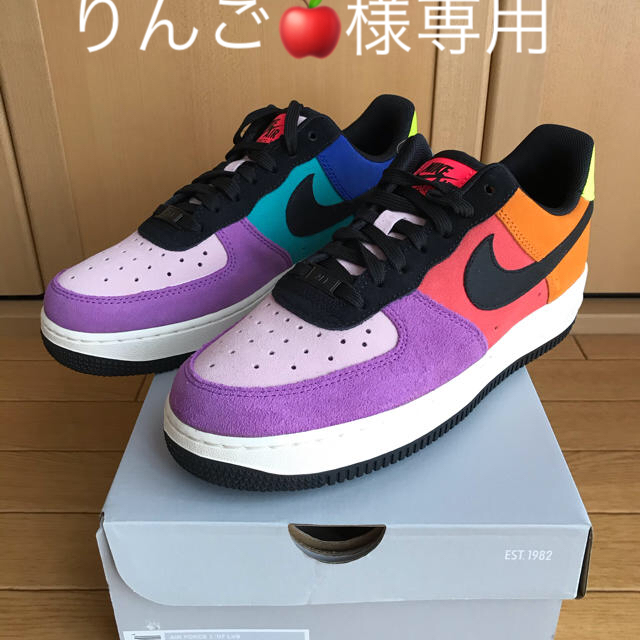 NIKE(ナイキ)のNIKE ナイキ エア フォース 1 ‘07 LV8 メンズの靴/シューズ(スニーカー)の商品写真