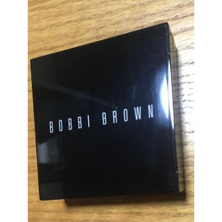 ボビイブラウン(BOBBI BROWN)のボビーブラウン  ハイライトパウダー01 ピンクグロウ(フェイスカラー)