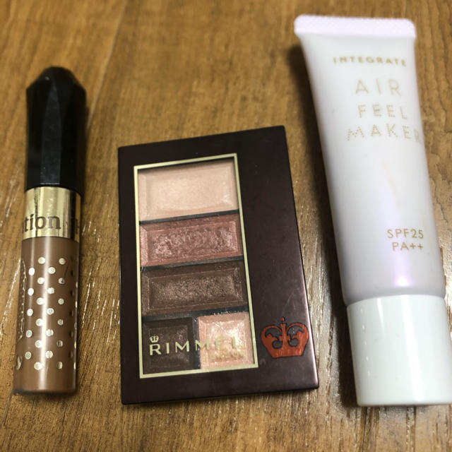 RIMMEL(リンメル)のリンメル　インテグレート　キスミー コスメ/美容のベースメイク/化粧品(アイシャドウ)の商品写真