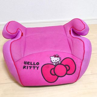 ハローキティ(ハローキティ)の【本日価格】HELLO KITTY ハロー キティジュニアシート(自動車用チャイルドシート本体)