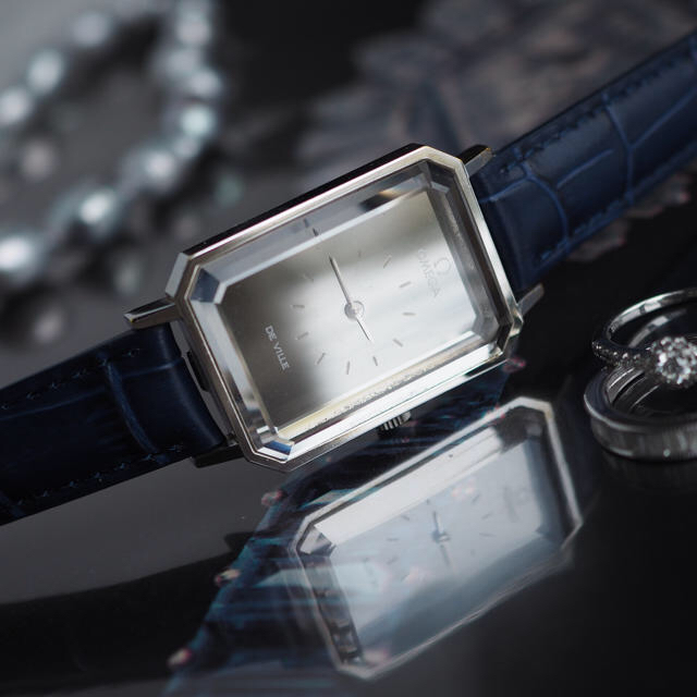 OMEGA(オメガ)の希少✴︎オメガ グリマデザイン エメラルドカット 鏡面 宝石✴︎トゥモローランド レディースのファッション小物(腕時計)の商品写真