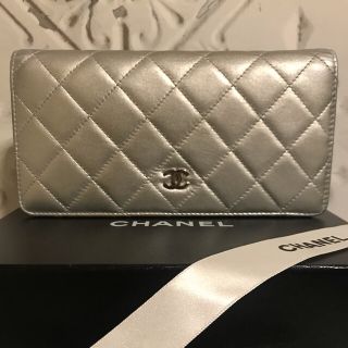 シャネル(CHANEL)のHanayo様専用　正規品　美品　シャネル　長財布　マトラッセ　シルバー(財布)