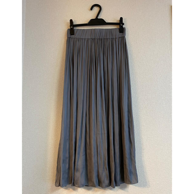 tiara(ティアラ)の♡Tiara♡ ティアラ2019SS プリーツロングスカート サイズ2 レディースのスカート(ロングスカート)の商品写真