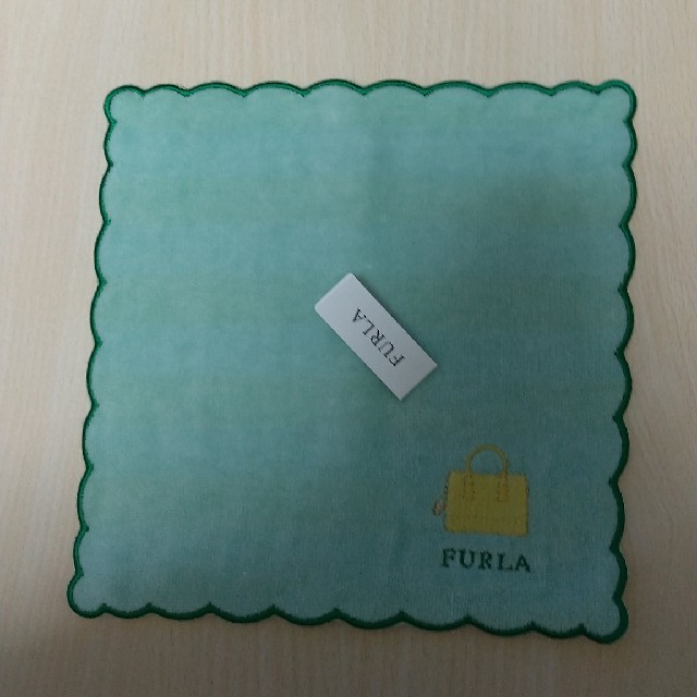 Furla(フルラ)のフルラ　タオルハンカチ　2枚　新品　⑩ レディースのファッション小物(ハンカチ)の商品写真