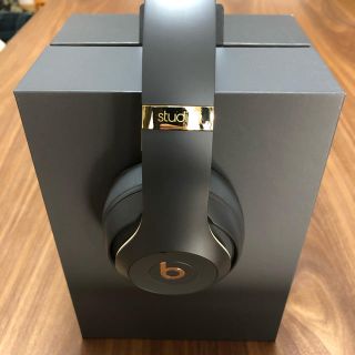 ビーツバイドクタードレ(Beats by Dr Dre)のBEATS STUDIO3 WIRELESS  ビーツ　ワイヤレスヘッドホン(ヘッドフォン/イヤフォン)