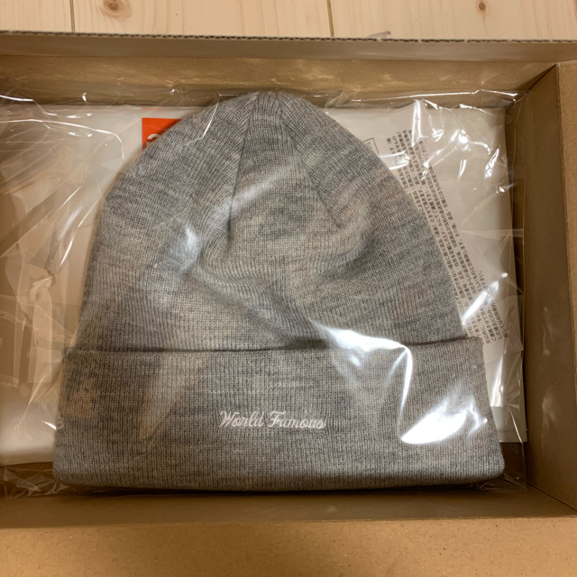 Supreme(シュプリーム)のsup-yu-reme様専用　supreme beanie メンズの帽子(ニット帽/ビーニー)の商品写真