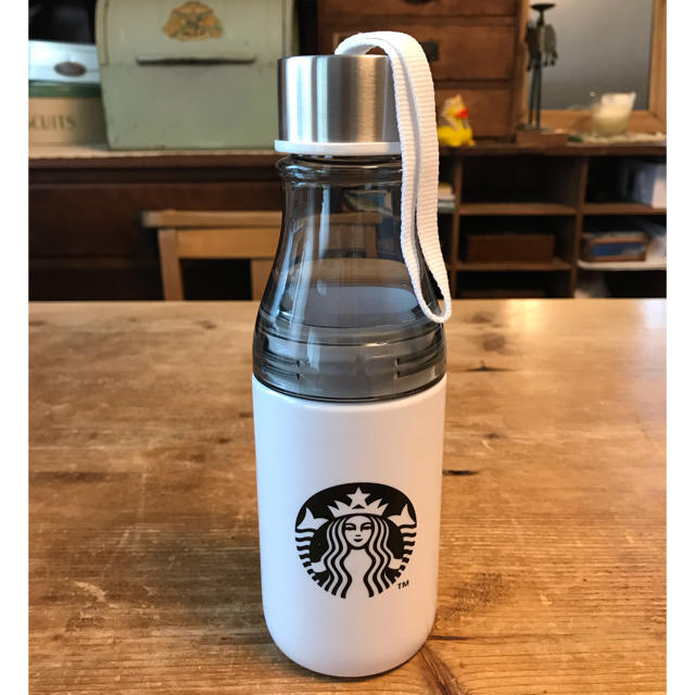 Starbucks Coffee(スターバックスコーヒー)の☆新品☆  スターバックス  サニーボトル インテリア/住まい/日用品のキッチン/食器(容器)の商品写真