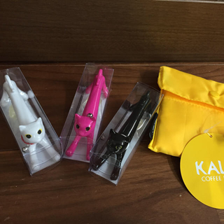 カルディ(KALDI)のカルディ 新品未使用 ネコボールペン＋エコバッグ(エコバッグ)
