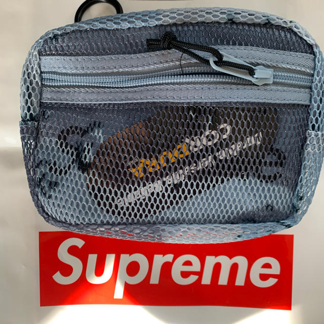 Supreme(シュプリーム)のsupreme Small Shoulder Bag ショルダー バッグ シュプ メンズのバッグ(ショルダーバッグ)の商品写真