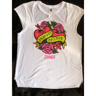 ズンバ(Zumba)のZUMBAリメイクTシャツ　ユーズドです。(トレーニング用品)