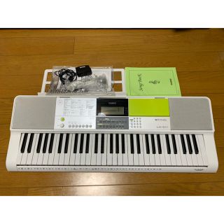 カシオ(CASIO)の光るキーボード CASIO LK-511(キーボード/シンセサイザー)