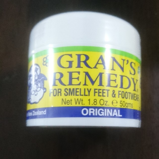 Gran's Remedy(グランズレメディ)の新品　グランズレメディ　レギュラー 50g コスメ/美容のボディケア(フットケア)の商品写真