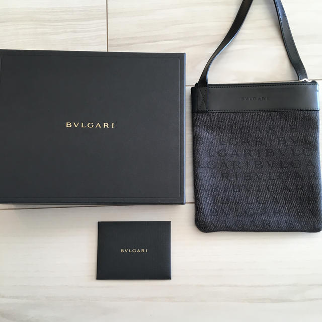 BVLGARI(ブルガリ)のブルガリ　ショルダーバッグ レディースのバッグ(ショルダーバッグ)の商品写真