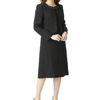 マーガレットmarguerite ブラックフォーマル 9号アンサンブル 礼服(スーツ)