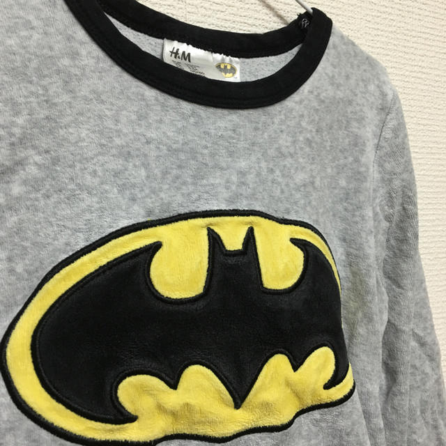 H&M(エイチアンドエム)のパジャマ バットマン 4〜6歳 キッズ/ベビー/マタニティのキッズ服男の子用(90cm~)(パジャマ)の商品写真