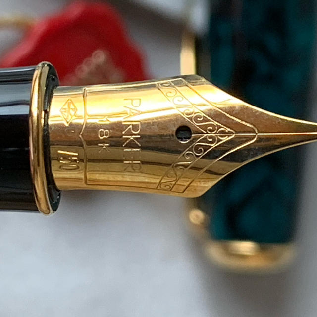 Parker(パーカー)のPARKER 万年筆　18k 未使用品 インテリア/住まい/日用品の文房具(ペン/マーカー)の商品写真