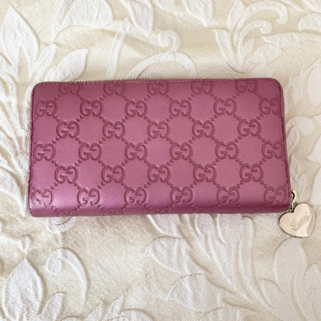 Gucci(グッチ)のGUCCI ピンク長財布 レディースのファッション小物(財布)の商品写真